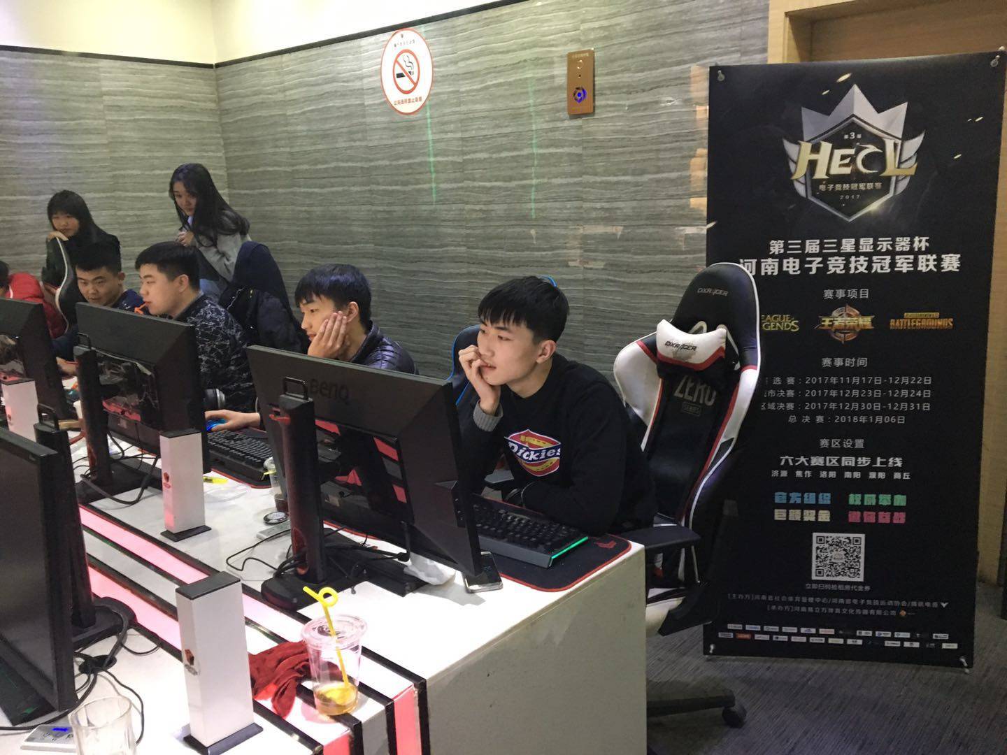 值得我们拭 值得我们拭